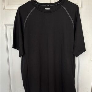 Columbia Black Short Sleeve Tee with Contrast Stitching